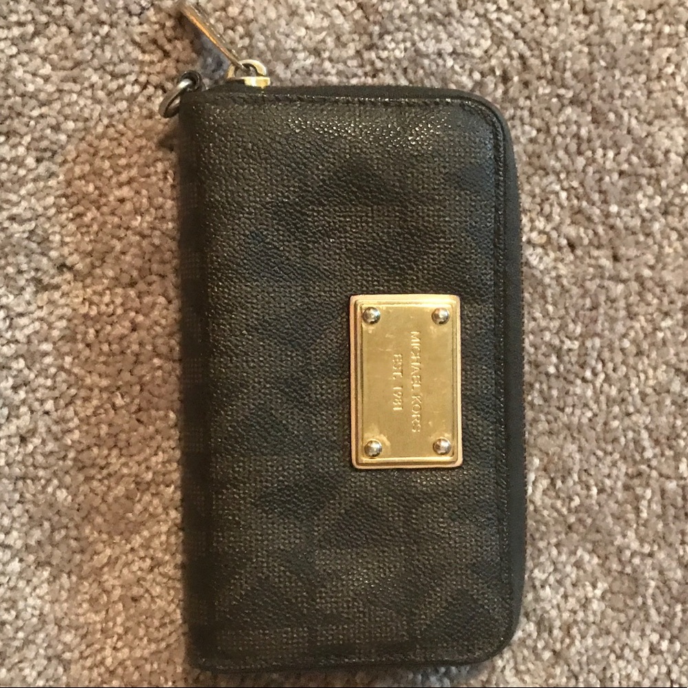 Michael Kors wallet